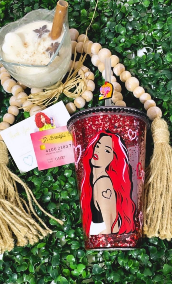 Snowglobe tumbler karol g